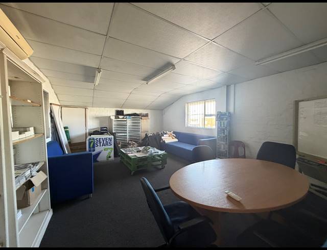 1,361M² WAREHOUSE TO LET IN BRACKENFELL INDUSTRIAL